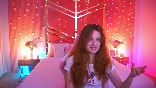 CuteeFoxy Chat XXX in diretta