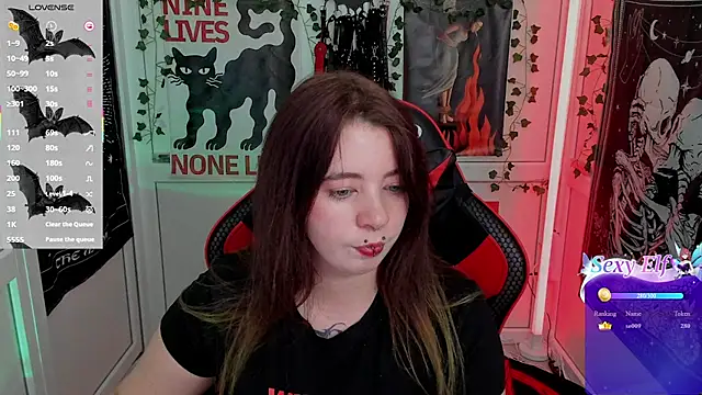 PurpleRune Chat XXX in diretta