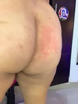 Živý XXX chat Ava_rosse