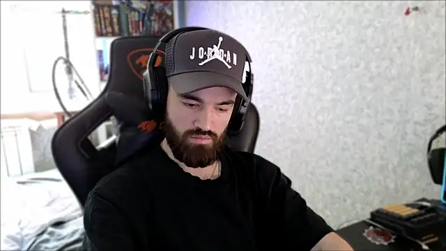 _Serious_Man Live XXX Chat