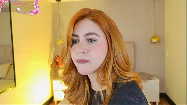 april_rousse 现场XXX聊天