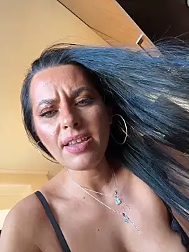 Hotmomcheckk_'s Live XXX Chat