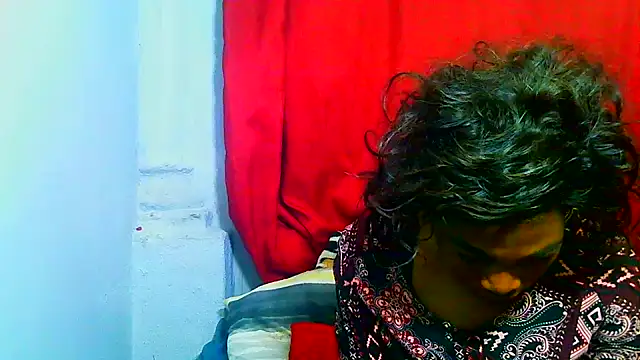 Chat +18 de freaky_naughty ao vivo