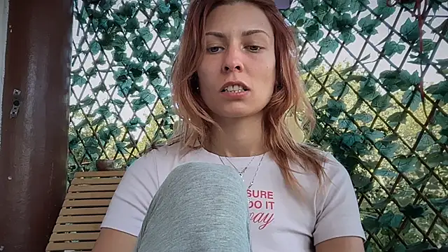 karo123421 Live XXX Chat