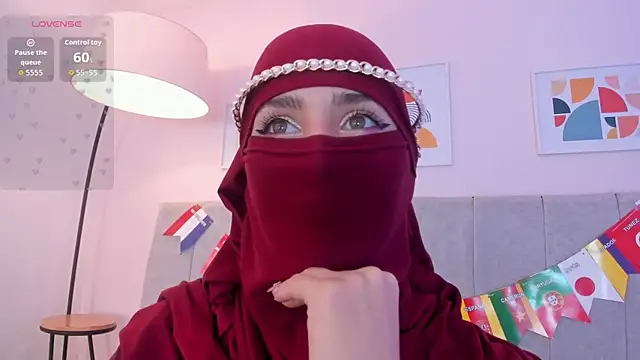 XXX chat uživo modela rawiya