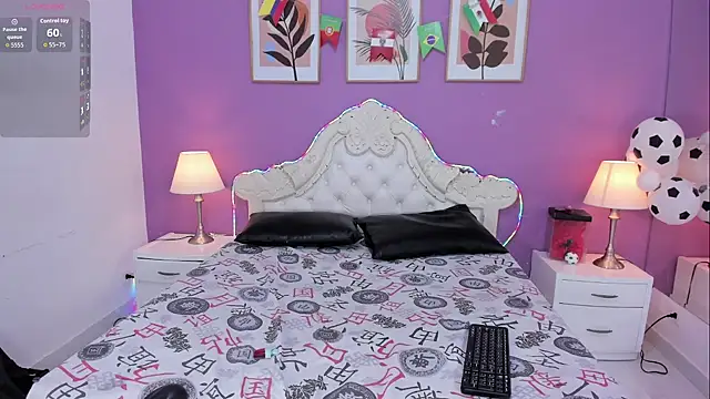 YayaQueen's Live XXX Chat