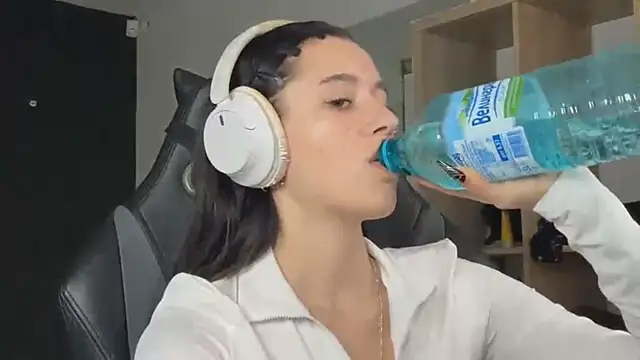 NakishaPreedom's Live XXX Chat