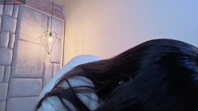 Dahiana_Dmour_ 现场XXX聊天