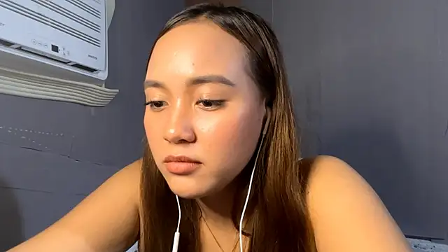 LelaHyske Chat XXX in diretta