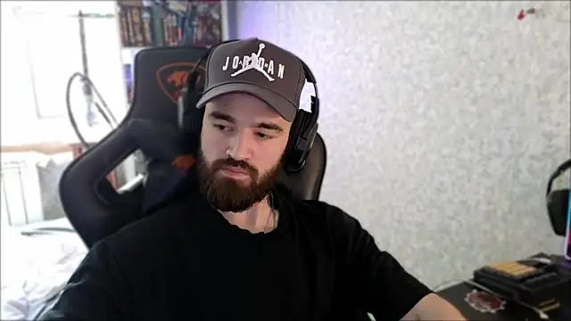 _Serious_Man Live XXX-Chat