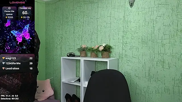 Fara_Flutte's Live XXX Chat