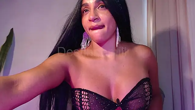 Czat XXX na żywo – destinne_mill_
