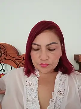 Agata_Traviesa Chat XXX live