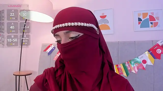 rawiya Adlı Modelin Canlı XXX Sohbeti