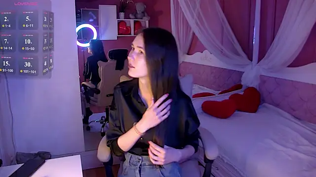دردشة MarielCross الجنسية المباشرة