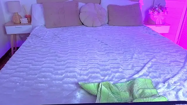 Chatroom XXX en direct de Erika_bestboobs