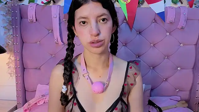 Namii__'s Live XXX Chat