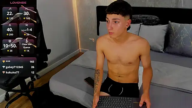 Gian_Rossi Live XXX-chat