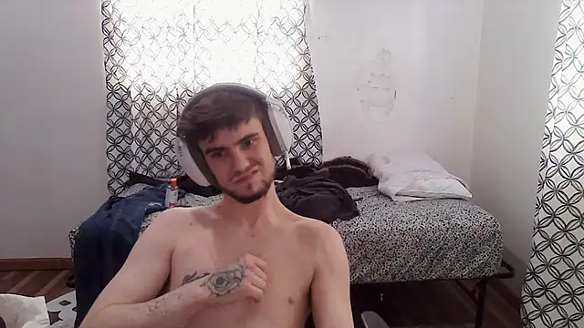 XXX chat uživo modela benzooo3