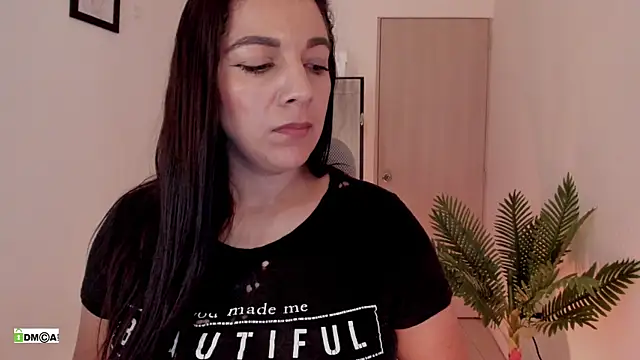 urcute_kitten Live XXX-Chat