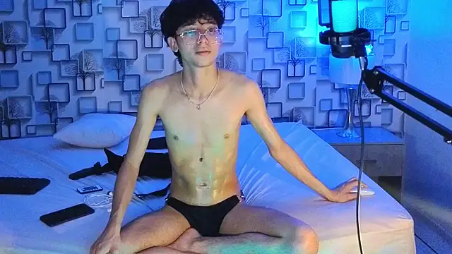 Chatroom XXX en direct de Twink_Sebas7