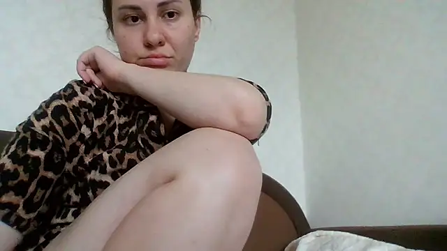 MeadowEyes' Live XXX Chat