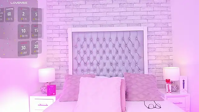 AriRose's Live XXX Chat