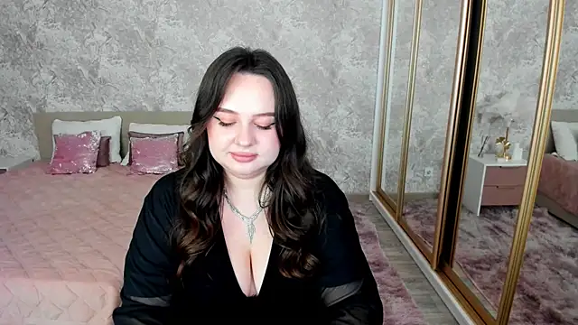 Chat XXX en directo de MaddyCrofte