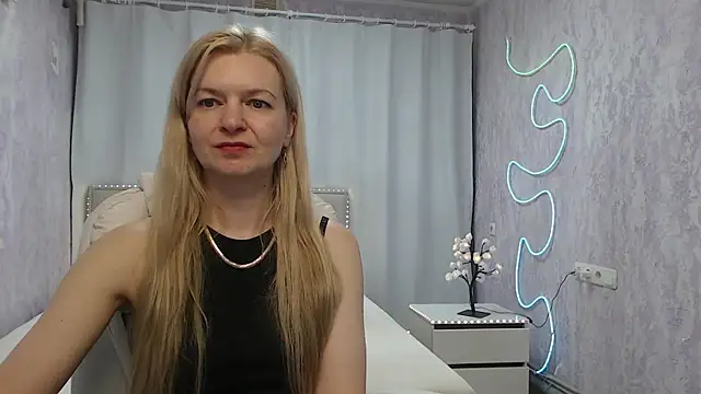 MelissaTyler Adlı Modelin Canlı XXX Sohbeti