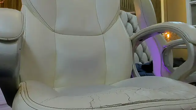 Chat XXX ao vivo de Colby_driscoll