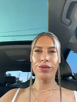 _JessyRey_: απευθείας συνομιλία ΧΧΧ