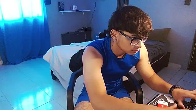 Mr_yisuzzn Live XXX chat