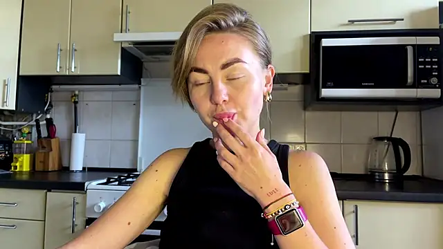 MartaLuna_ 라이브 XXX 채팅