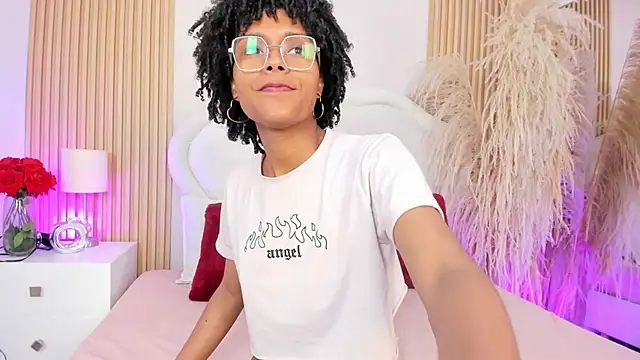 Chat +18 de Megan__Hart_ ao vivo