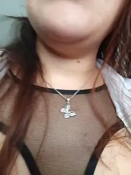 צ'אט XXX בשידור חי של SARA_21-