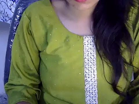 Neha_Sharma2's Live XXX Chat
