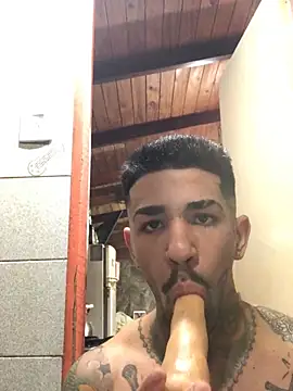 rodrigo2740 Webcam show