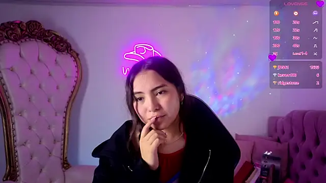 ISABELA_TAY's Live XXX Chat