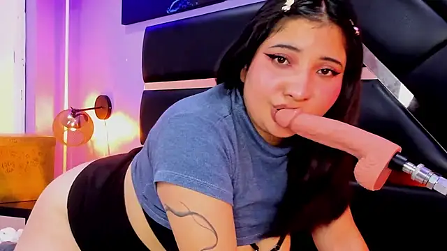 Emma_monserratのライブXXXチャット