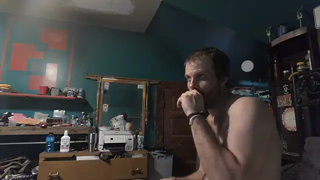 charactrzero Show in webcam