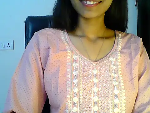 Chat +18 de Hot_Deepansi02 ao vivo