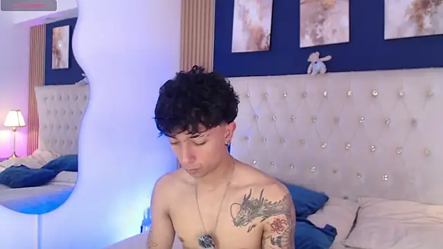 Aiden_Rivers_ 라이브 XXX 채팅