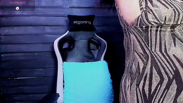 Chat +18 de Victoria_kyler ao vivo