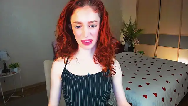 ChristinaConteeree XXX чат на живо