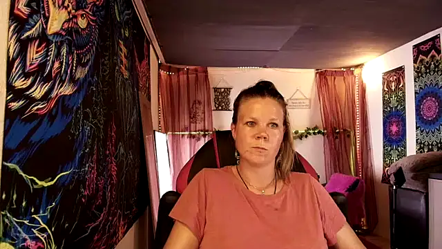 Show de CallMeMaria na webcam