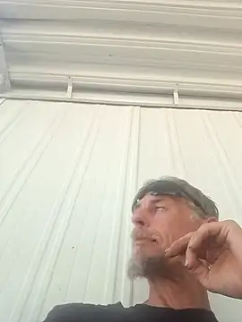 19JaSon83 Show in webcam