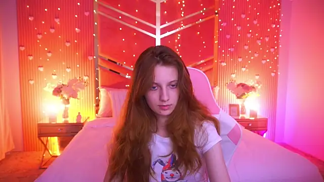 CuteeFoxy élő XXX-chatje