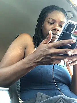 theprettysoles' Live XXX Chat