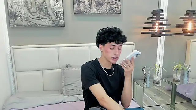 عرض كام thom_ames