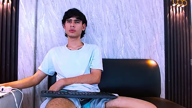 Chat XXX ao vivo de Kevin_Brooks1
